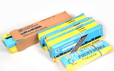 Graham Farish OO gauge points, twenty-one left, right and Y points, all boxed and appear unused.