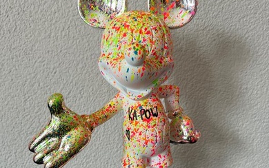 ISV Art - Large Handpainted Statue - Mickey Create your own fairytale
