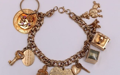 JEWELRY. 14kt Charm Bracelet with 14kt Gold and