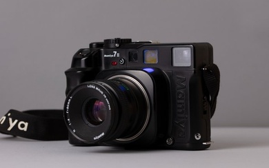 Mamiya 7 II (black) + 80 mm f4.0 (Boxed) | Rangefinder camera