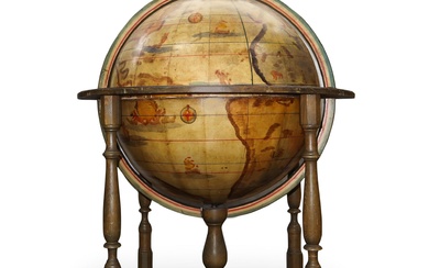 Meuble bar globe, début du 20e siècle H cm 103x79