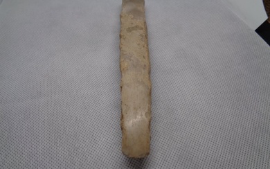 Neolithic particularly beautiful flint chisel of exceptional quality Chisel - 16.5 cm