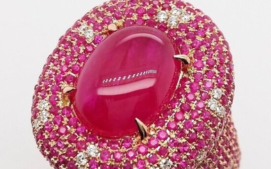 One Of A Kind - 7.44ctw Burma Ruby and Natural Diamonds and Natural Rubies- IGI Report - 14 kt. Pink gold - Ring Ruby