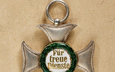 Orden & Ehrenzeichen Deutschland - Reuß : Croix du Mérite de 2e classe (jusqu'en 1912...