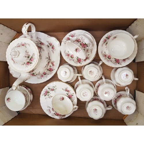 Royal Albert Lavender Rose tea ware items: teapot, sugar, 6 ...