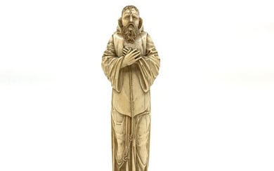 Sculpture, Sculpture en ivoire de Saint Bruno début du XVIIème siècle - 12 cm - Ivory