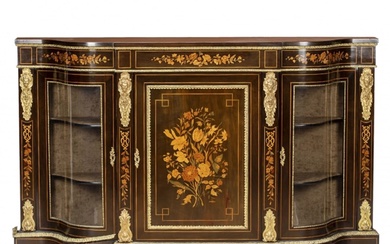 Three-door chest of drawers in Napoleon III style.