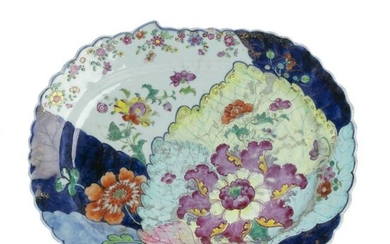Tobacco leaf Chinese export porcelain Platter, Qia