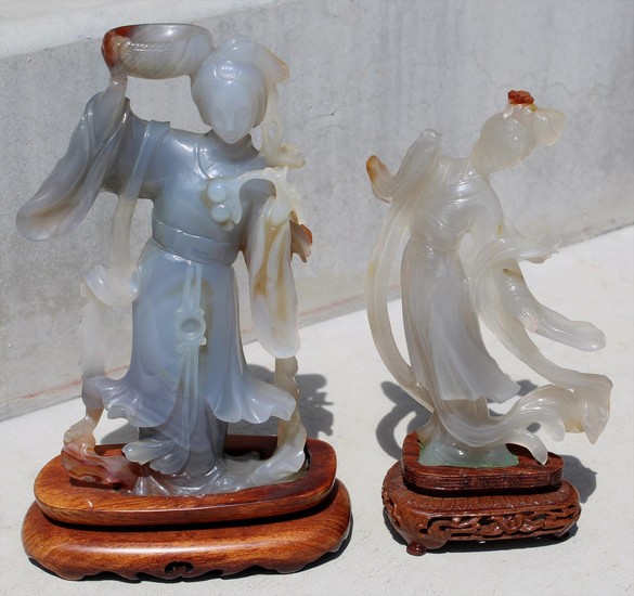 Two Chinese Late Qing Agate Carved Ladies Meiren A5WAJ