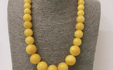 Unique and Exquisite Amber Necklace made from Round