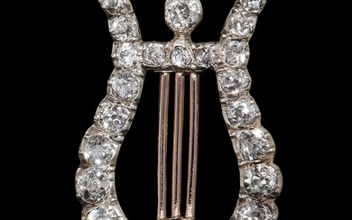 VICTORIAN DIAMOND LYRE BROOCH. set with diamonds totalling a...