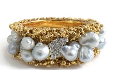 Vintage Silver Baroque Pearl Diamond Bangle Bracelet 14K Yellow Gold, 173 Grams