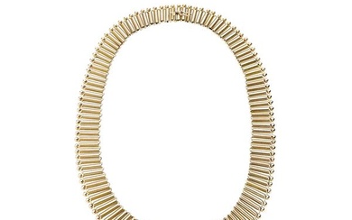Yellow gold necklace with tubular links