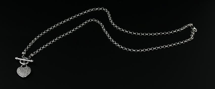 14K WG Diamond Heart Toggle Necklace