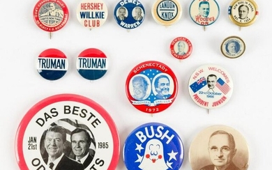 15 Political Buttons