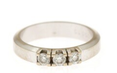 1927/1148 - A diamond eternity ring set with three brilliant-cut diamonds, totalling app. 0.45 ct., mounted in 14k white gold. W. 4.4 mm. Size 58.