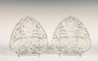 2 Vintage Art Glass Decorative Dishes