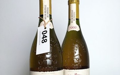 2 bottles 1992 CHATEAUNEUF-DU-PAPE VV ROUSSANNE BLANC, Château...