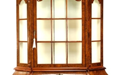 (-), 2-part burr walnut veneer 1-door display cabinet...
