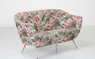 ISA BERGAMO Sofa. Wood and fabric. Cm 137,00 x 80,…