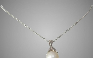 Faceted Pearl Pendant Necklace | 18K Gold Platinum