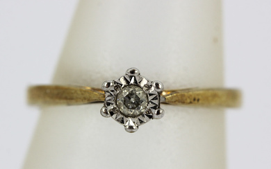 9CT AND DIAMOND SOLITAIRE RING.