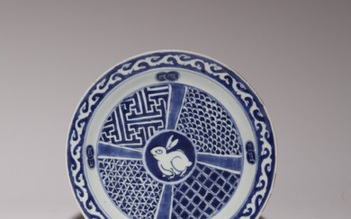 A CHINESE BLUE AND WHITE SHONZUI-STYLE 'HARE' DISH FOR THE JAPANESE MARKET