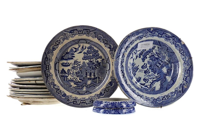 A COLLECTION OF 19TH CENTURY ENGLISH BLUE & WHITE DINNER WARE