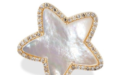 A MOTHER OF PEARL AND DIAMOND STAR RING designed as a star set with mother of pearl, in a border of