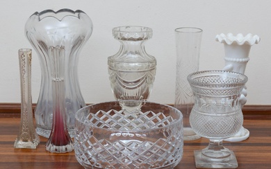 A collection of glass vases, tallest Height 25.5cm, some minor chips