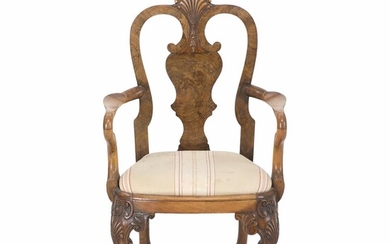 SOLD. A miniature George II style walnut armchair. England, arly 20th century. – Bruun Rasmussen Auctioneers of Fine Art