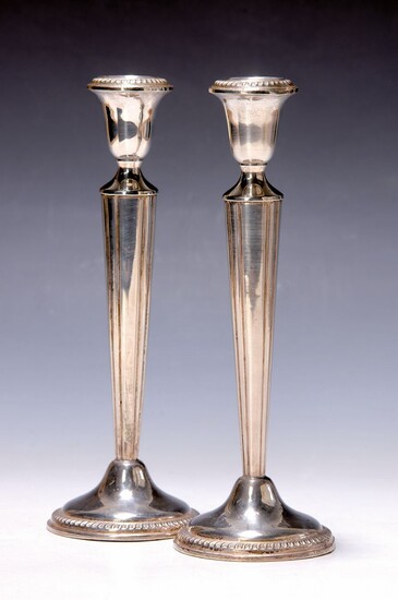 A pair of candlesticks, USA, 20th c., 925...