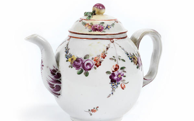 A small Italian teapot and cover, probably Vinovo porcelain