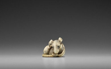 AN EXCEPTIONAL KYOTO SCHOOL IVORY NETSUKE OF A RAT