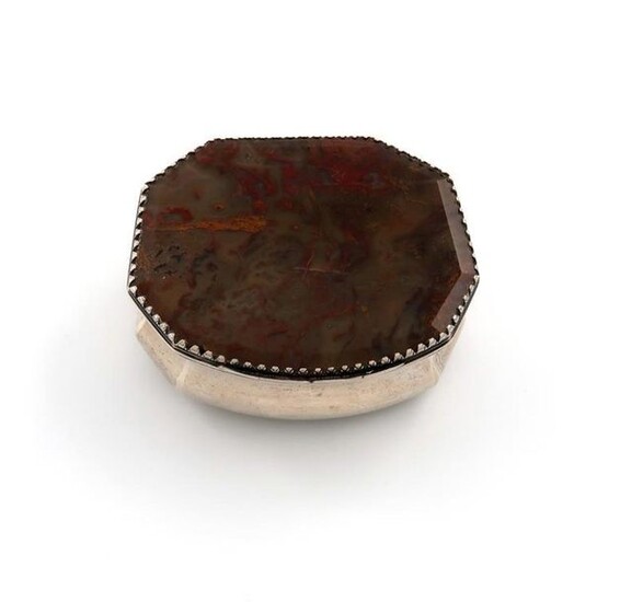 An 18th century Dutch silver and agate snuff box, by Joh, Francois Biese (Biezer), Schoovnhoven 1764, cartouche form, the hinged cover with a plain panel and crimped border, gilded interior, length 8.2cm, approx. weight 2.5oz.