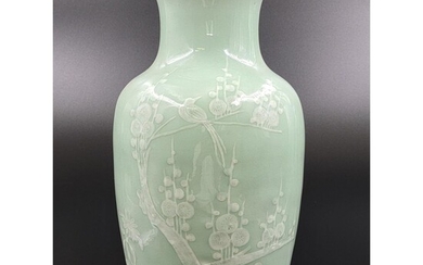 Antique Chinese Celadon Vase White Slip Design Qing PD