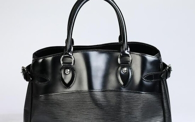 Authentic Louis Vuitton Black Epi Leather Passy PM