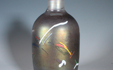 BERTIL VALLIEN. BERTIL VALLIEN. for Kosta Boda. Artist collection, vase, signed.