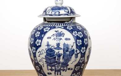 Blue and white porcelain vase and cover Chinese, 19th Century...