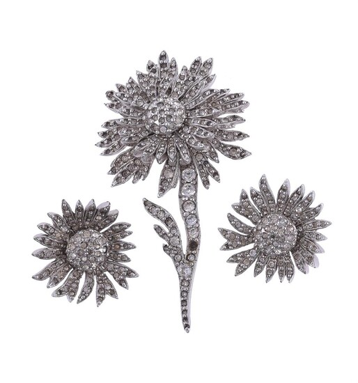 CHRISTIAN DIOR, A SUITE OF WHITE PASTE FLOWER JEWELLERY BY MITCHEL MAER, CIRCA 1955
