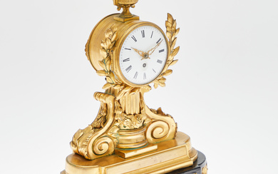 Chimney clock/table clock, Louis XVI, around 1780, France.