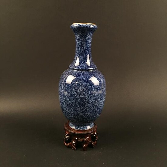 Chinese Blue Glazed Porcelain Vase, Qianlong Mark