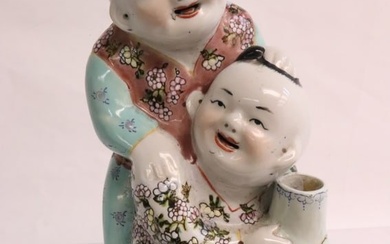 Chinese late 19th century porcelain figure group