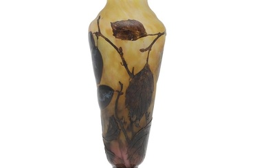 DAUM NANCY - CAMEO GLASS VASE. A pedestal cameo glass vase o...