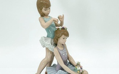 First Ballet 1005714 - Lladro Porcelain Figurine