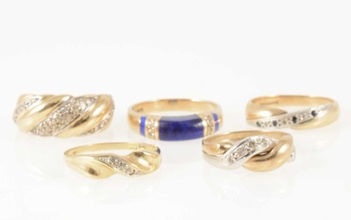 Five various modern gemset rings and one gold ring.