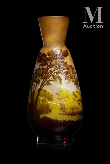 GALLE - Nancy "Paysage forestier" Vase... - Lot 48 - Millon