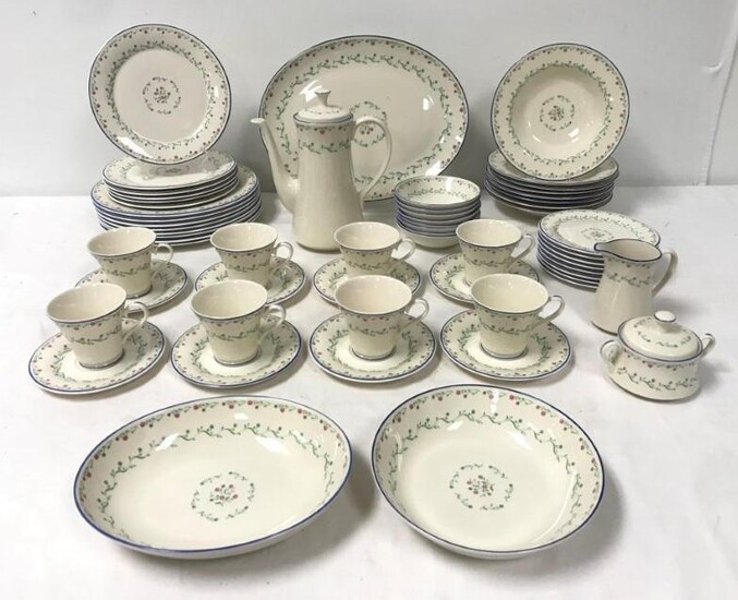 GORHAM TOWN & COUNTRY SOUTHERN CHARM DINNERWARE