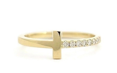 Gold Diamond Bar Ring