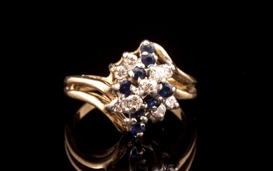 Gold, Diamonds and Sapphire Ring